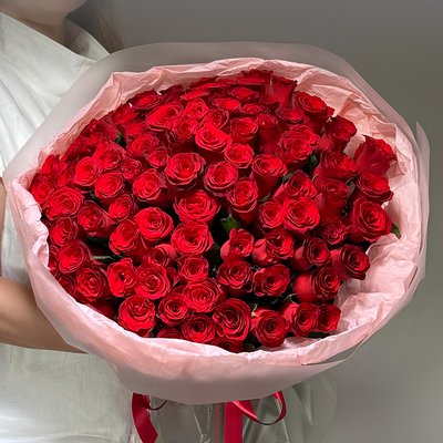 Букет из красных роз Кения